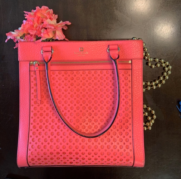 Kate Spade Coral Purse 🌷 - Picture 2 of 7
